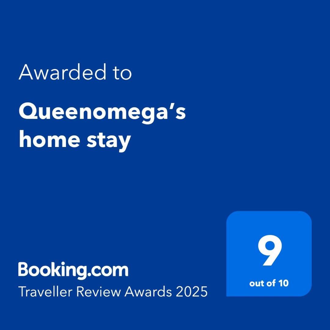 Queenomega'S Home Stay ลอนดอน ภายนอก รูปภาพ